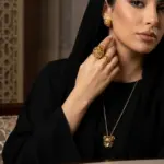 طقم فخم يخطف الأنظار من أول نظرة