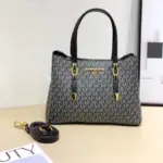 MK Bag – Elegance with the Perfect Size