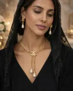 طقم أنيق بلمسة فاخرة تعكس حضورك الراقي